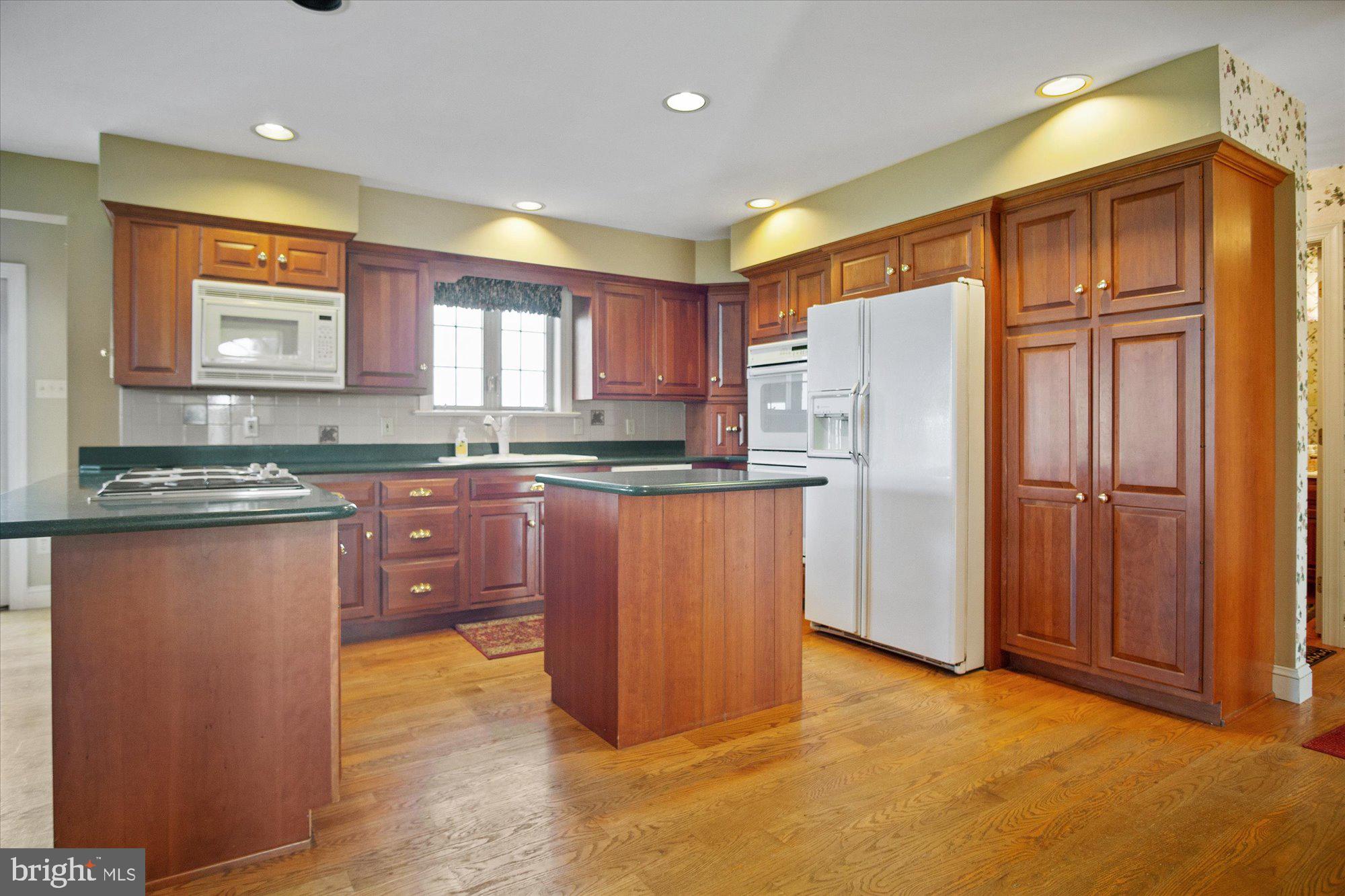 WOODCREST - Residential