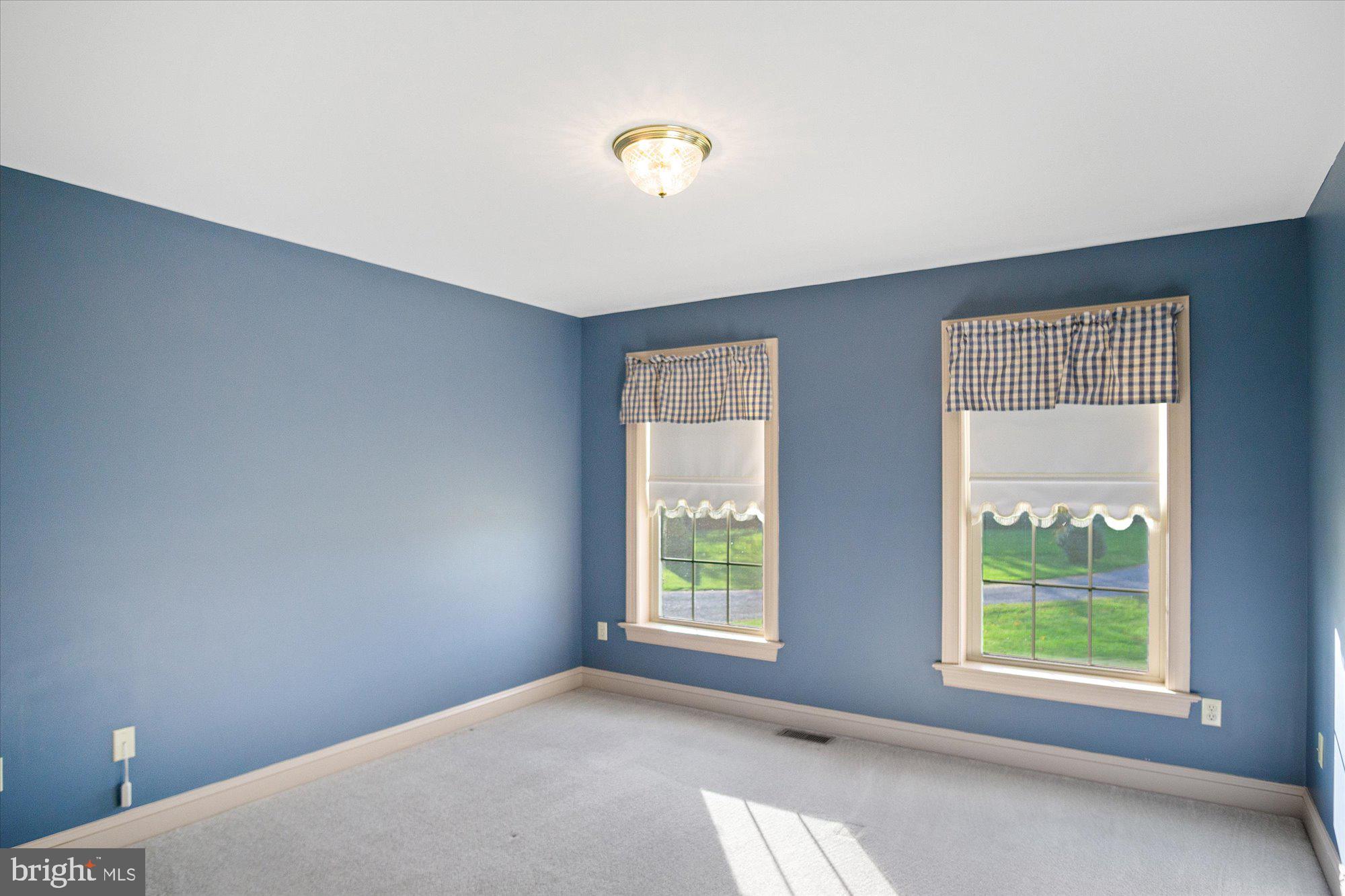 WOODCREST - Residential