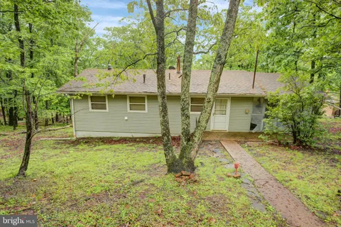 5730 Squirrel Road, Fort Loudon, PA MLS: PAFL2027338
