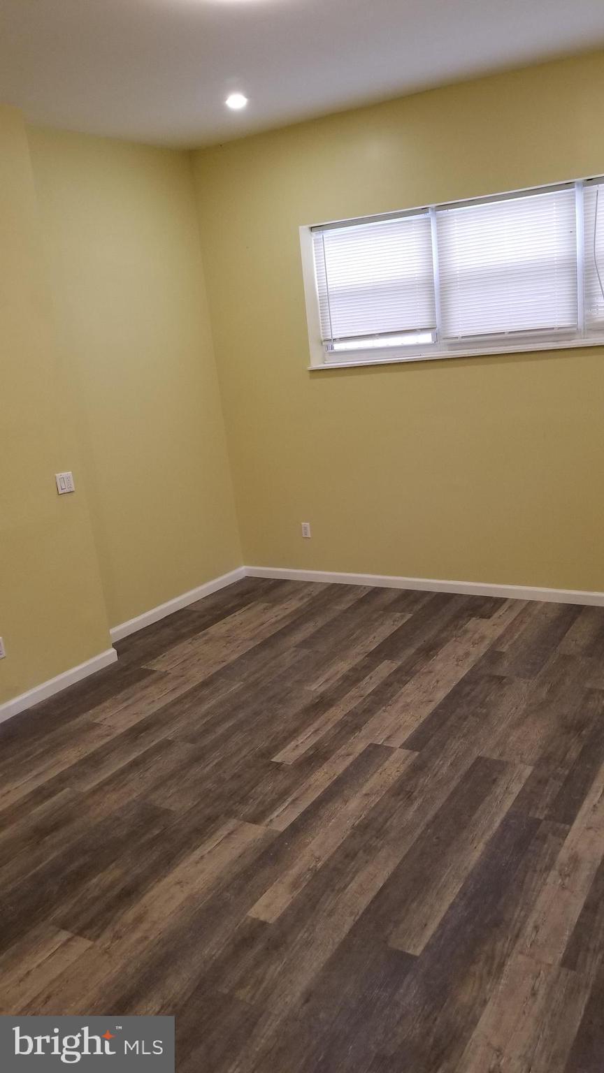 WASHINGTON SQ WEST - Residential Lease