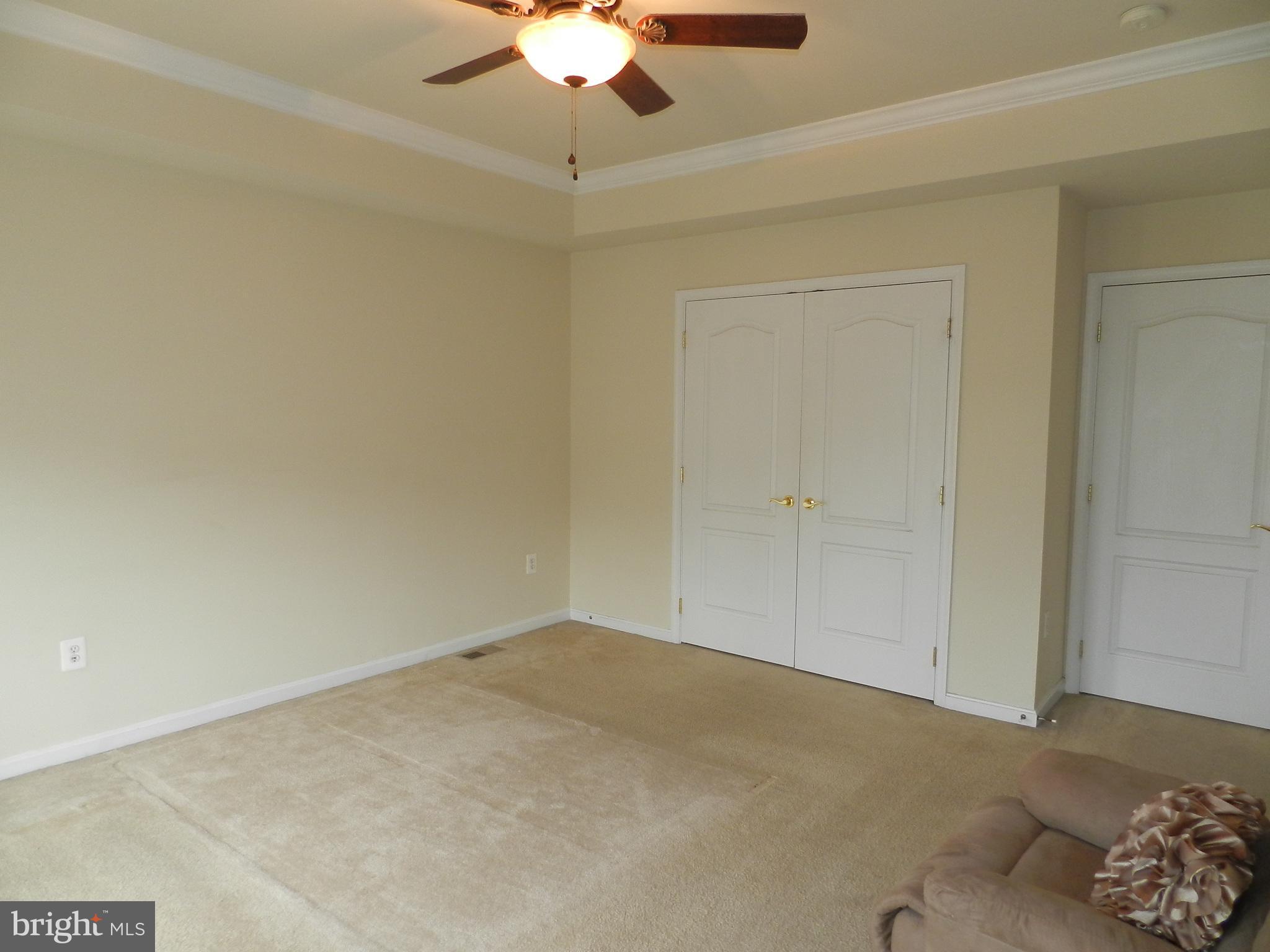 THE TOWNES AT VILLAGE PLACE - Residential