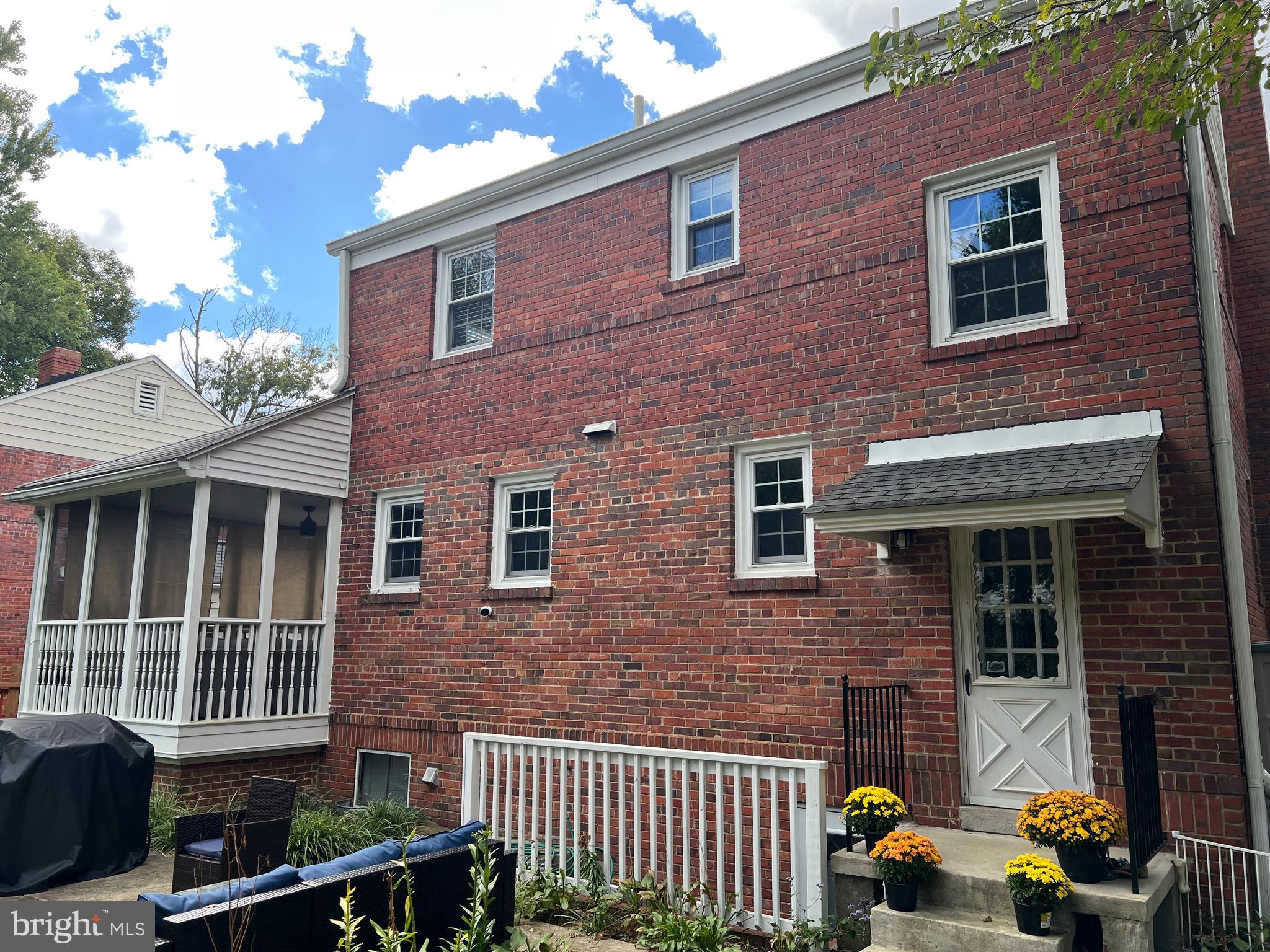 SOUTH FOUR CORNERS - Residential