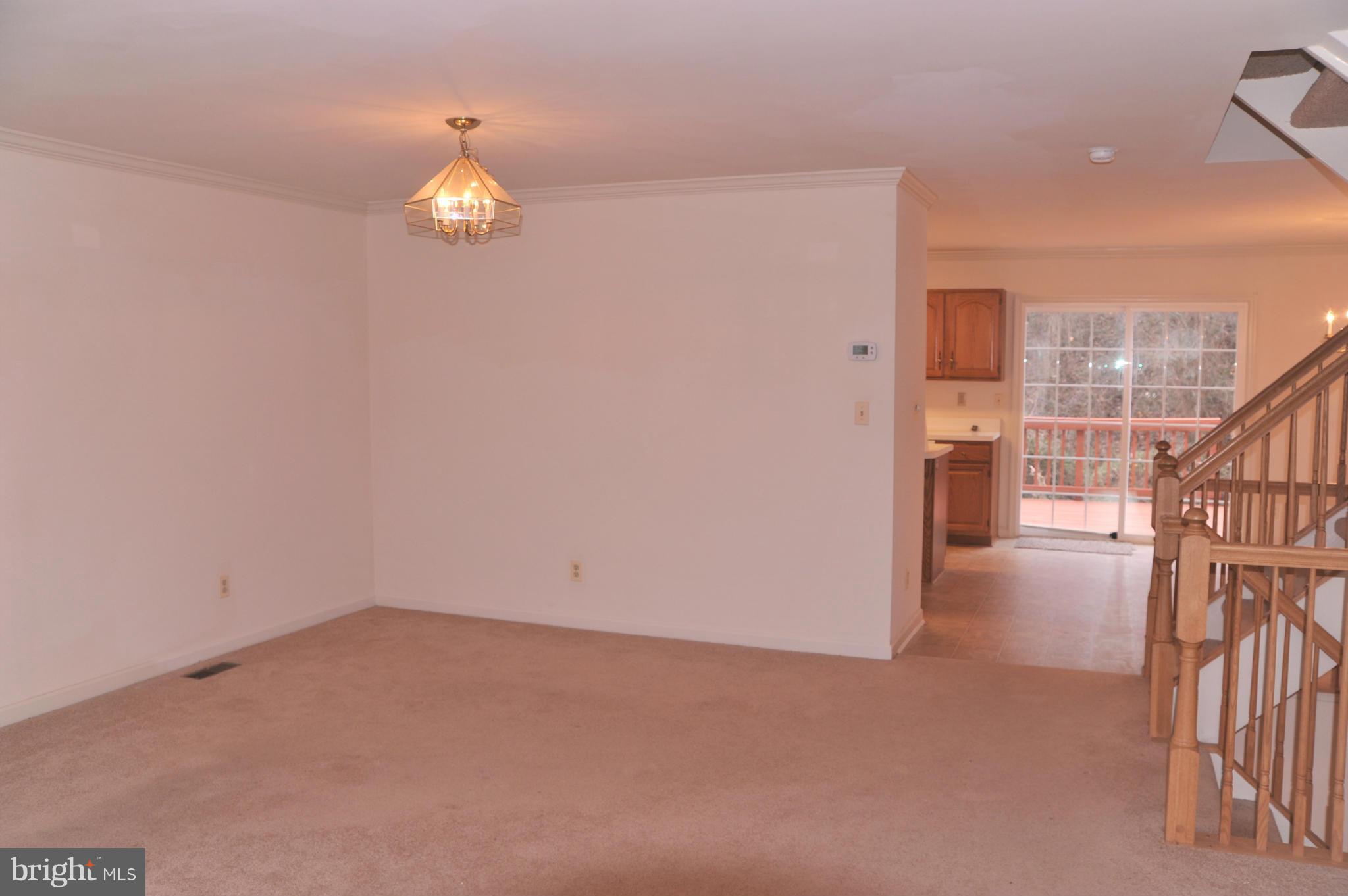 SOUTH HAMPTON - Residential Lease