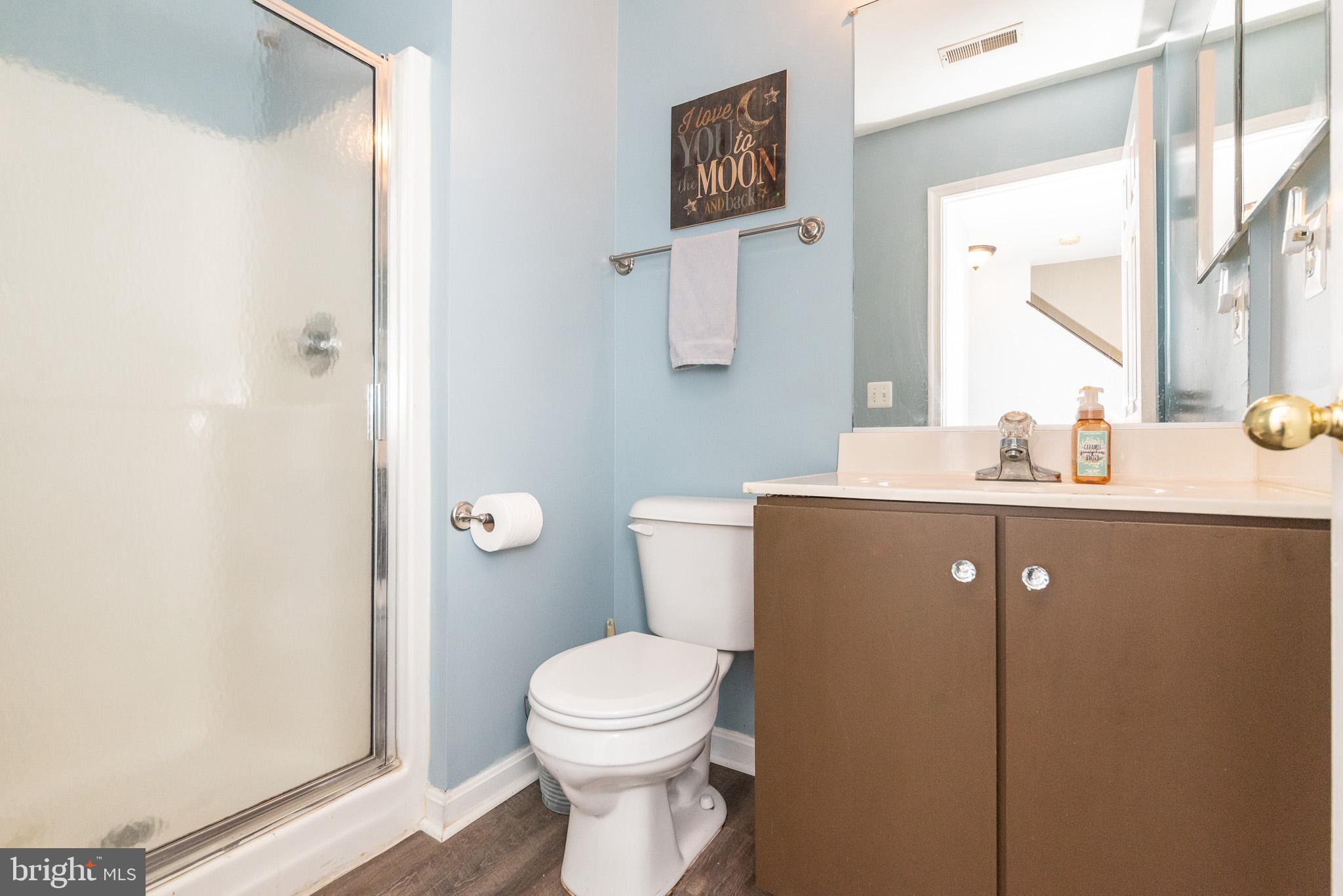 CARROLLWOOD MANOR - Residential