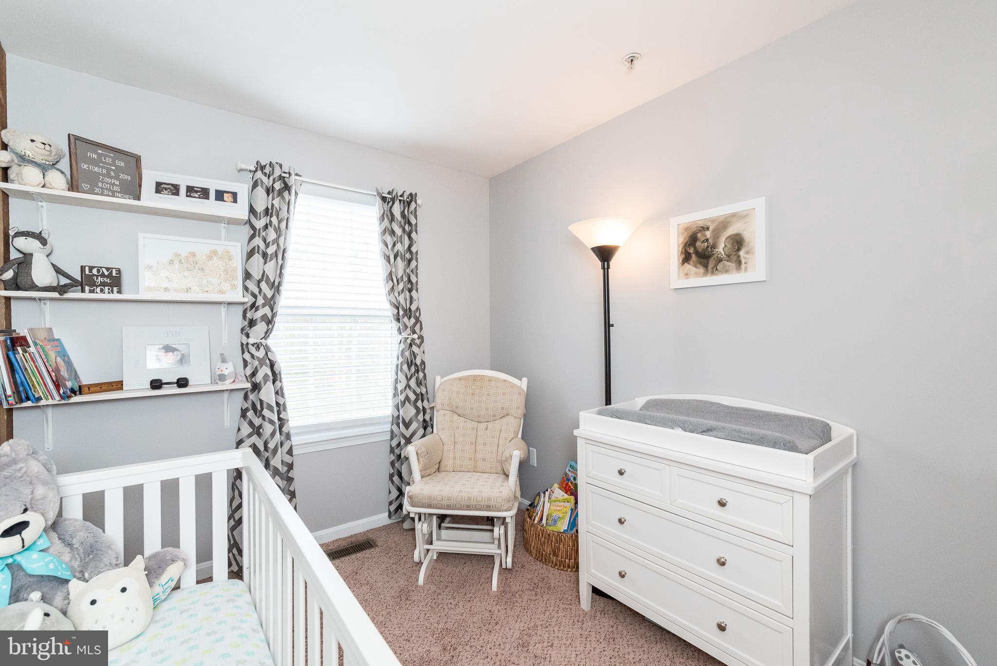 CARROLLWOOD MANOR - Residential