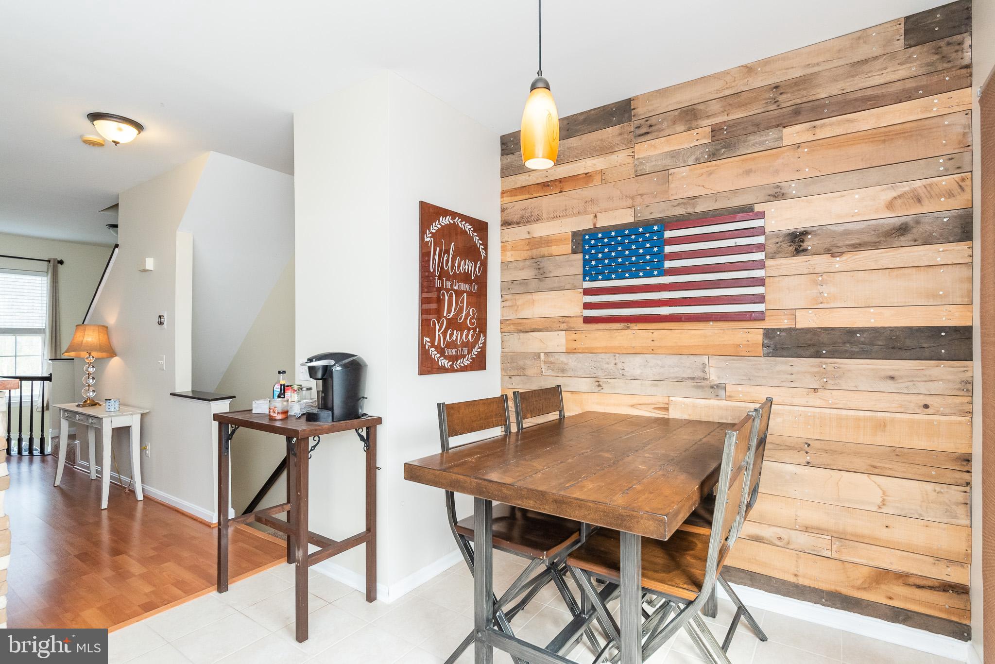 CARROLLWOOD MANOR - Residential