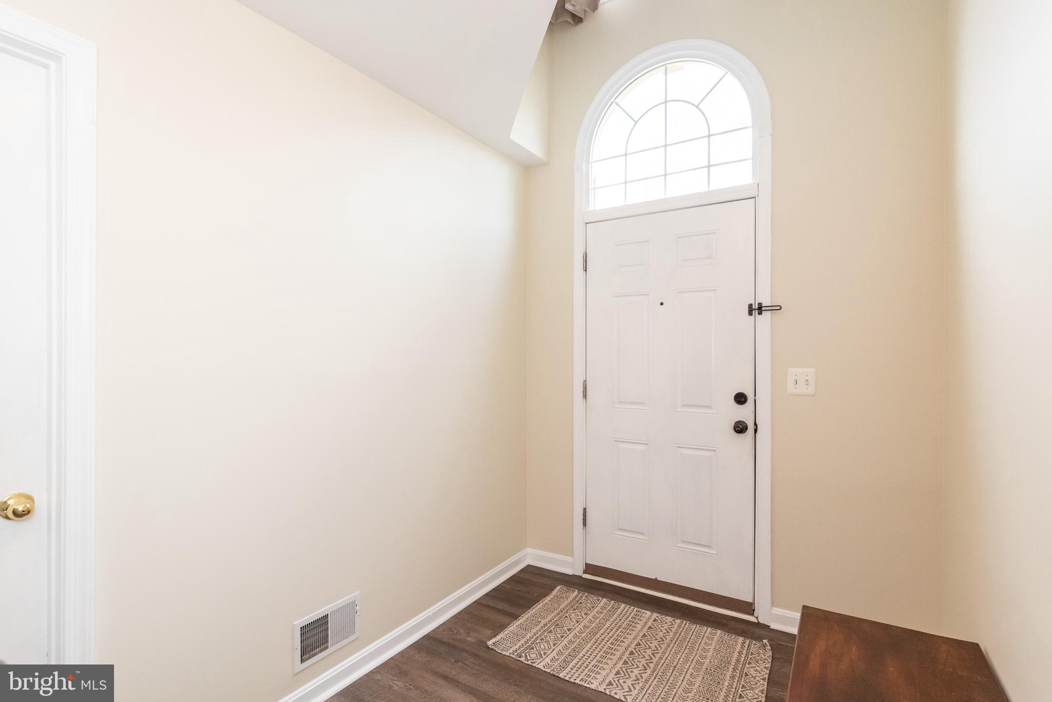 CARROLLWOOD MANOR - Residential