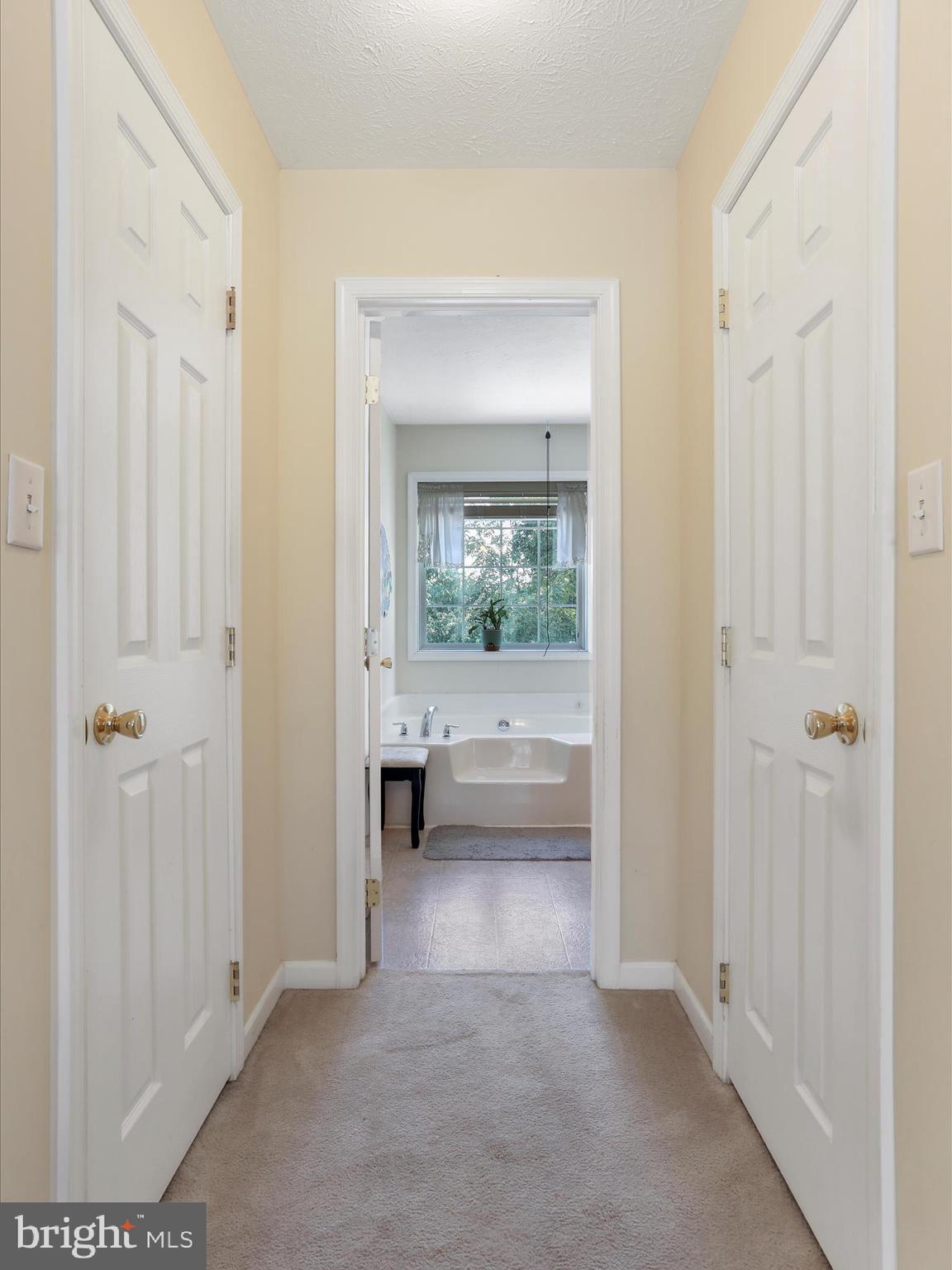 CRESTFIELD - Residential