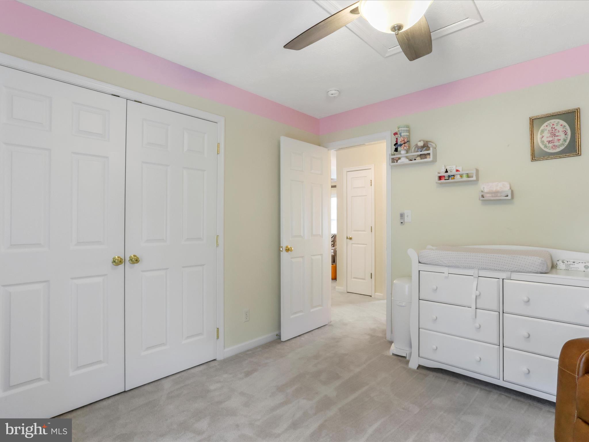 CRESTFIELD - Residential