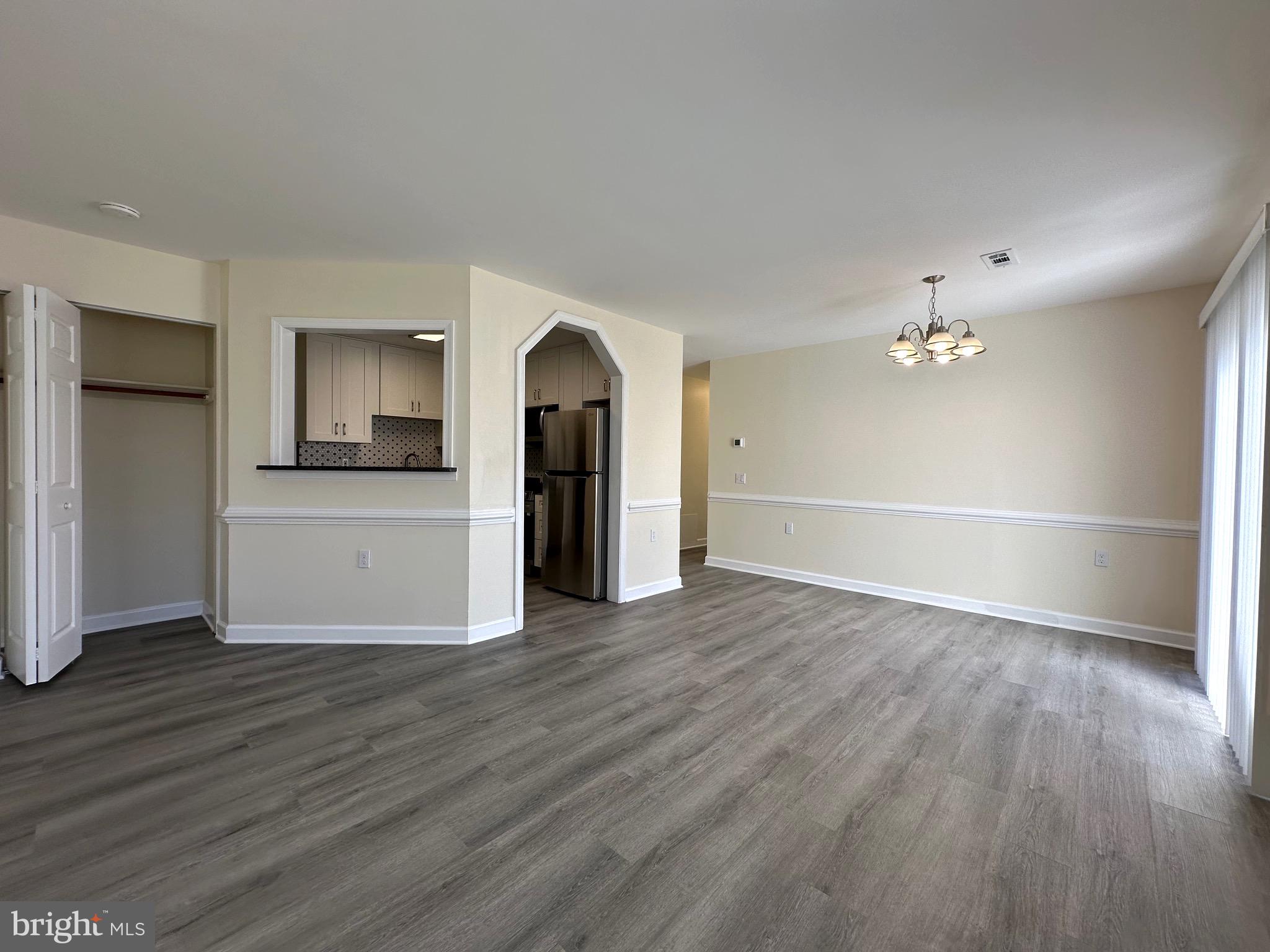 CRESTWOOD VILLAGE - Residential