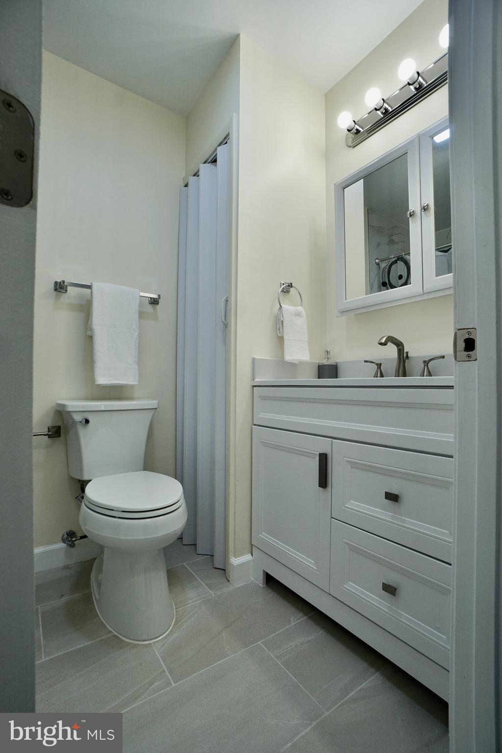 CRESTWOOD VILLAGE - Residential