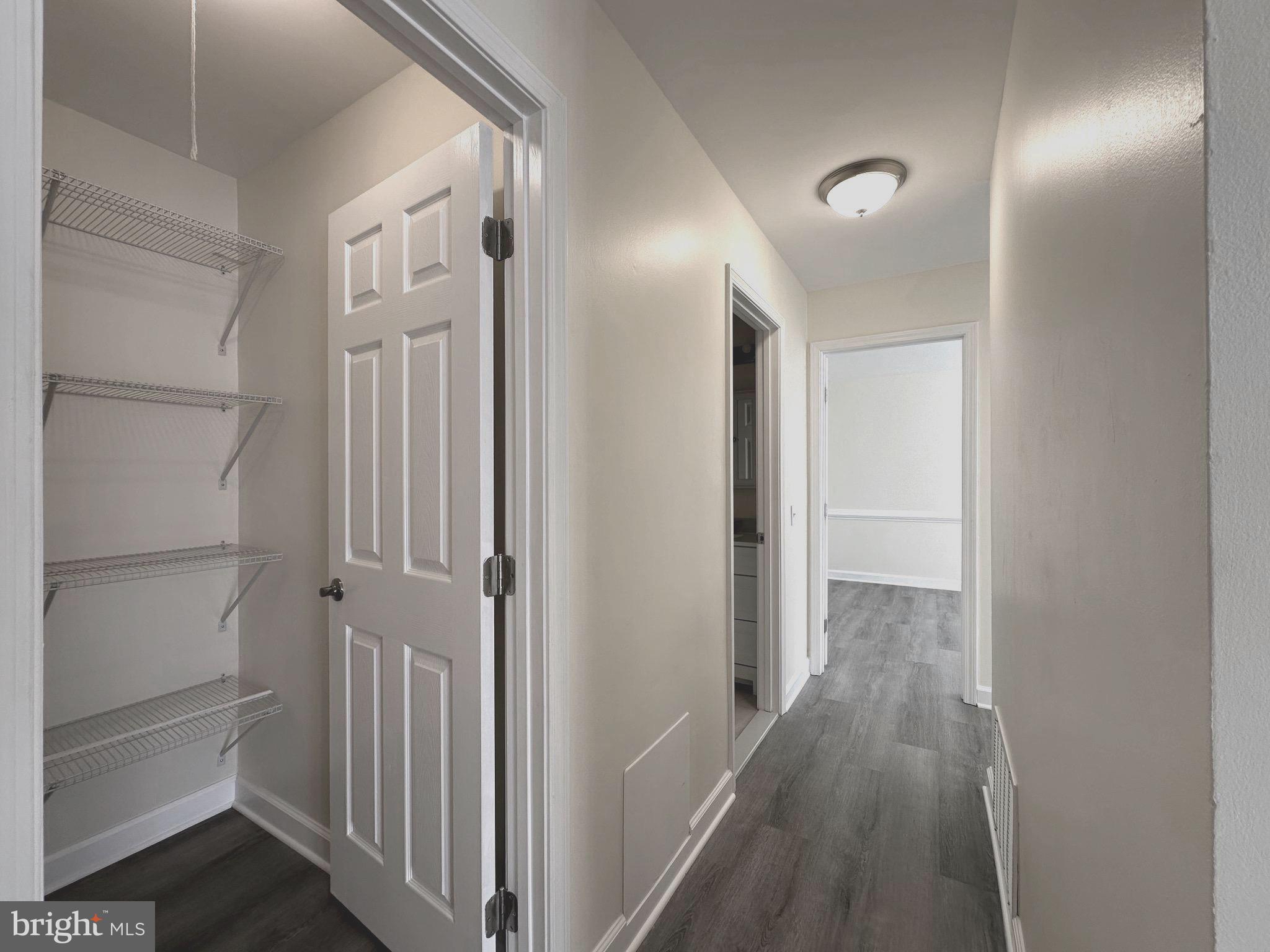 CRESTWOOD VILLAGE - Residential