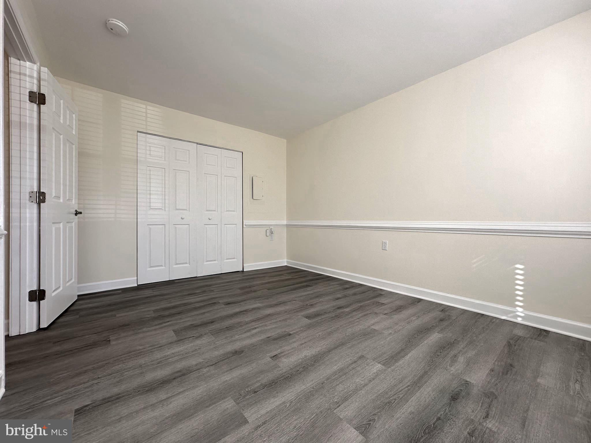 CRESTWOOD VILLAGE - Residential