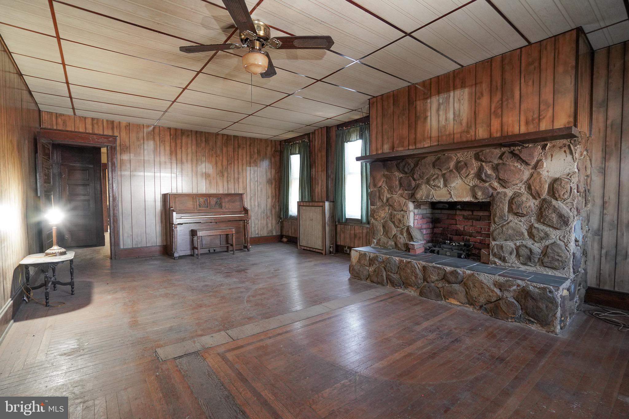 TAMAQUA BORO - Residential