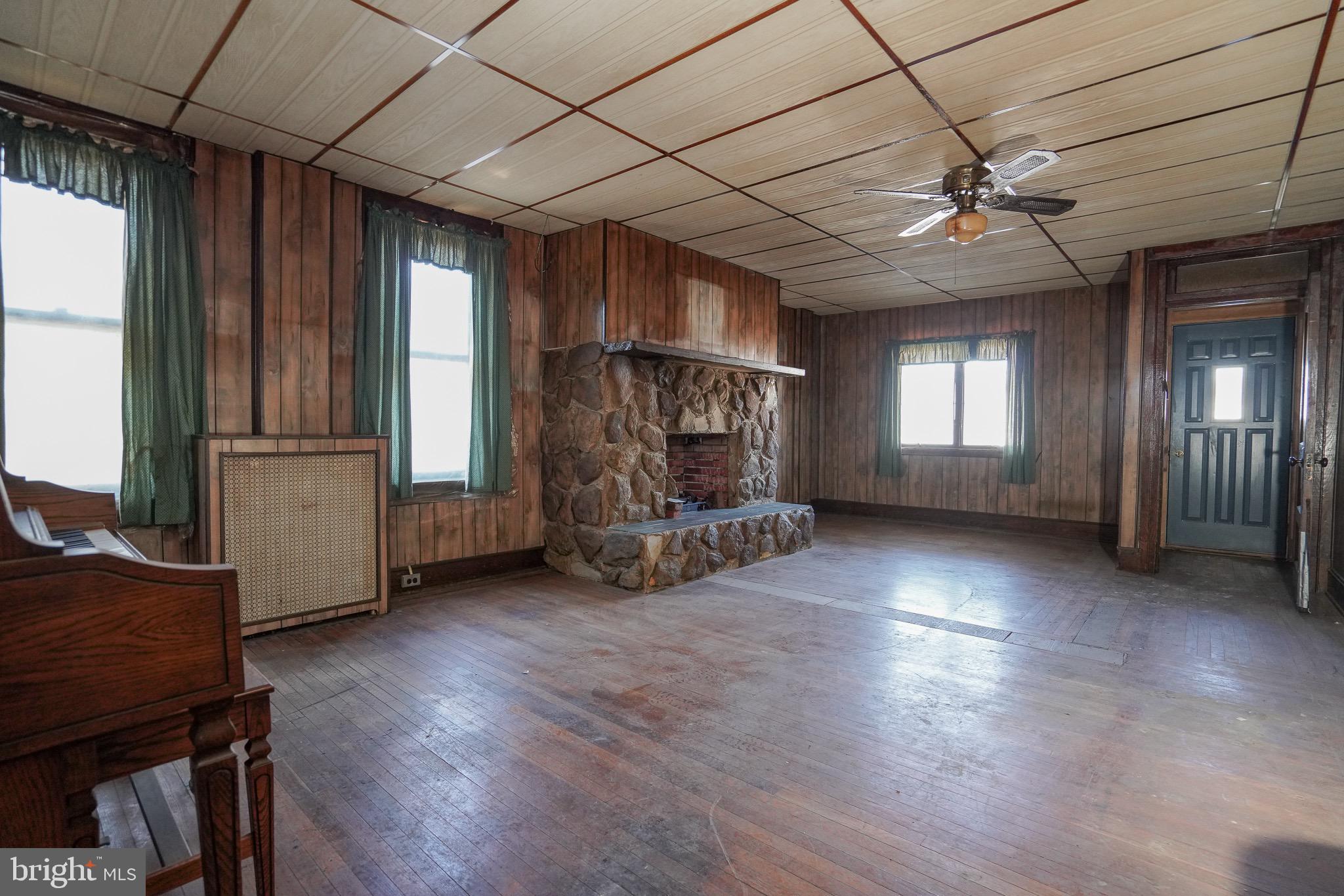 TAMAQUA BORO - Residential