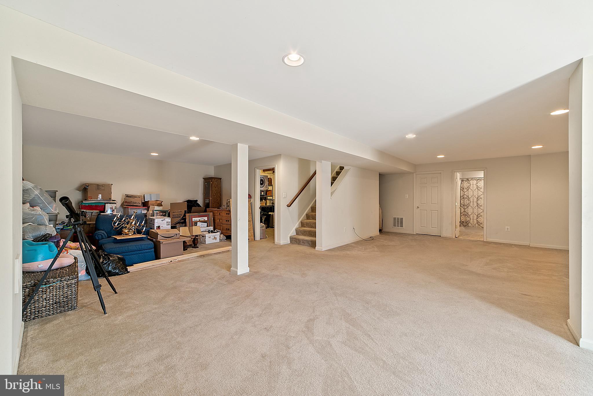 MADISON GROVE - Residential