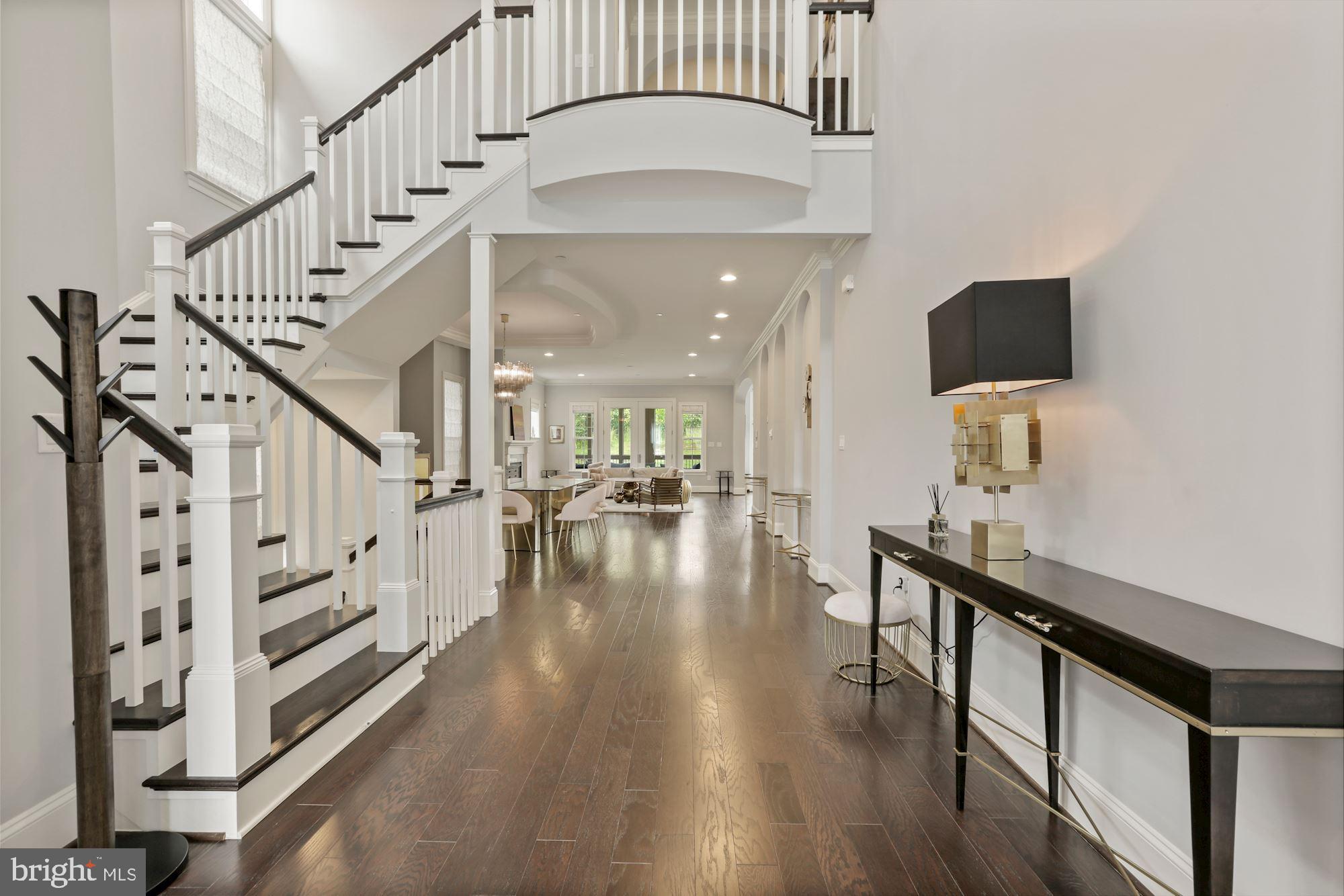 CROWN FARM - Residential