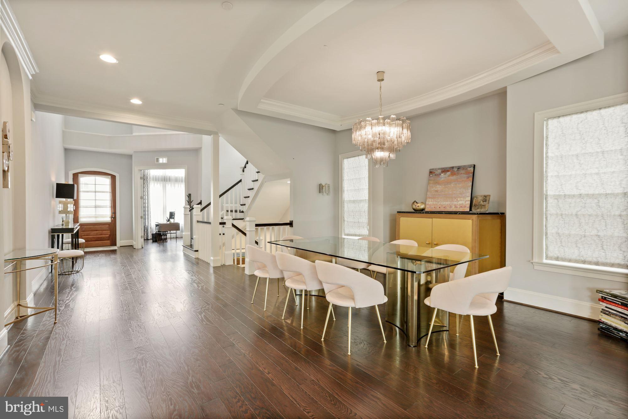 CROWN FARM - Residential