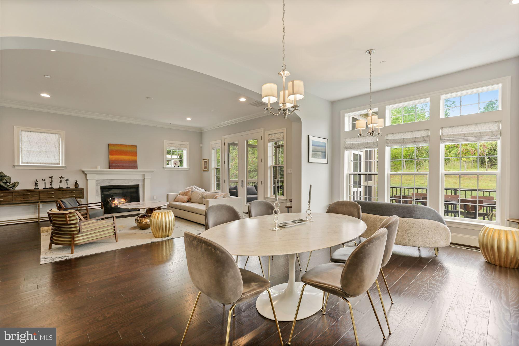 CROWN FARM - Residential