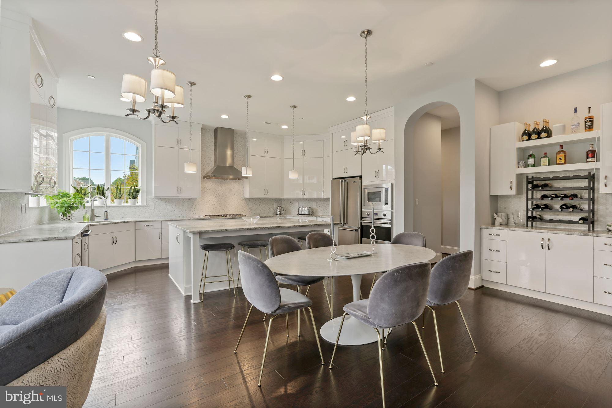 CROWN FARM - Residential