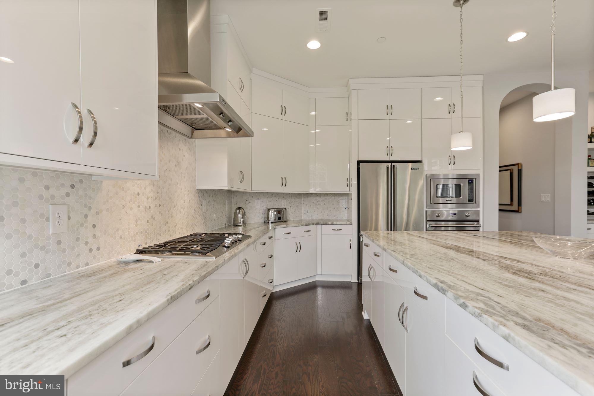 CROWN FARM - Residential
