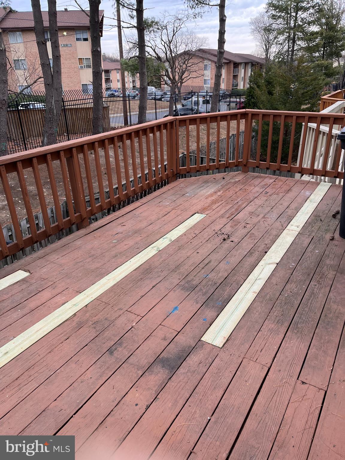 NEWPORT TOWNE - Residential Lease