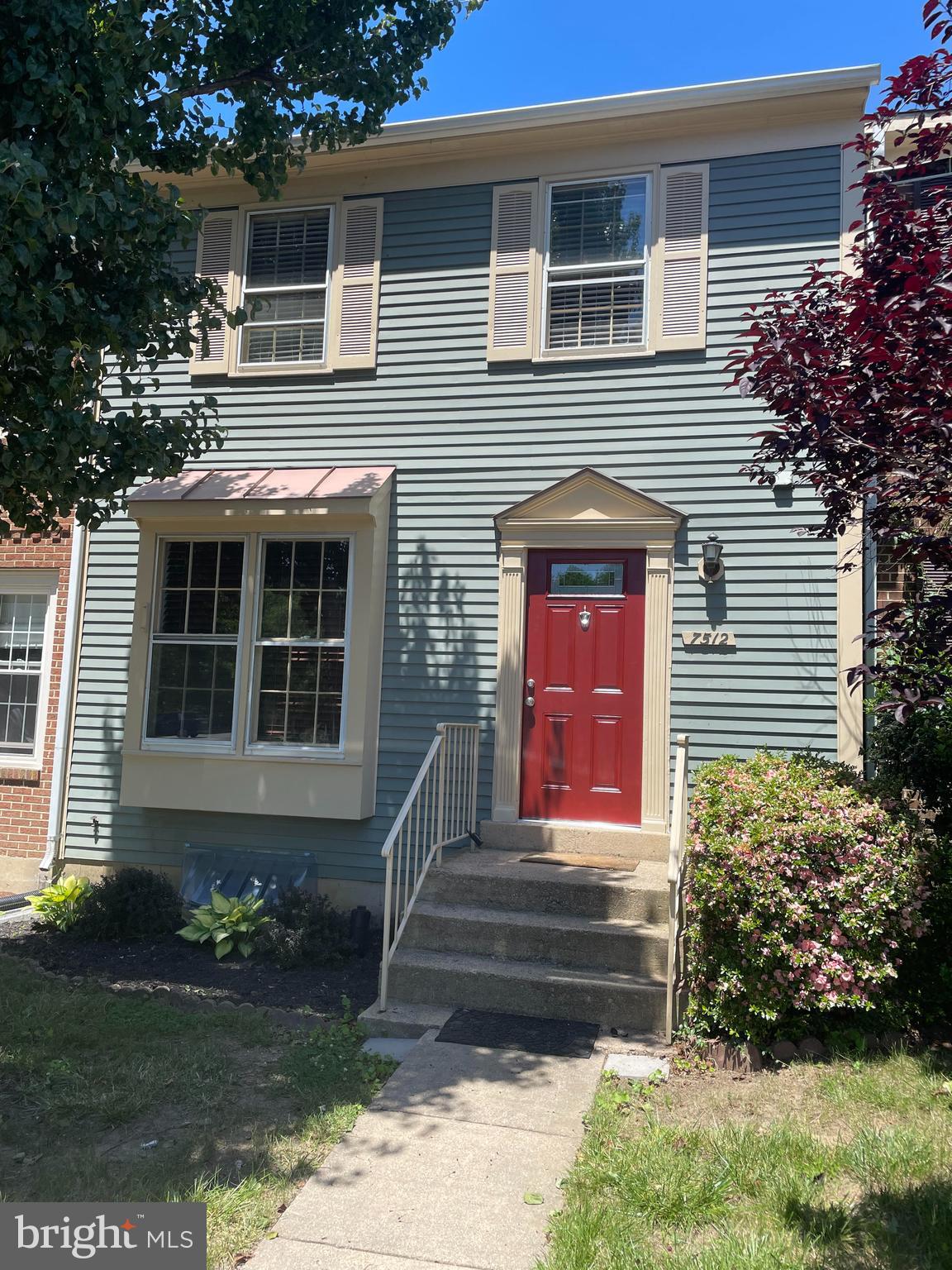 HAYFIELD VIEW - Residential Lease