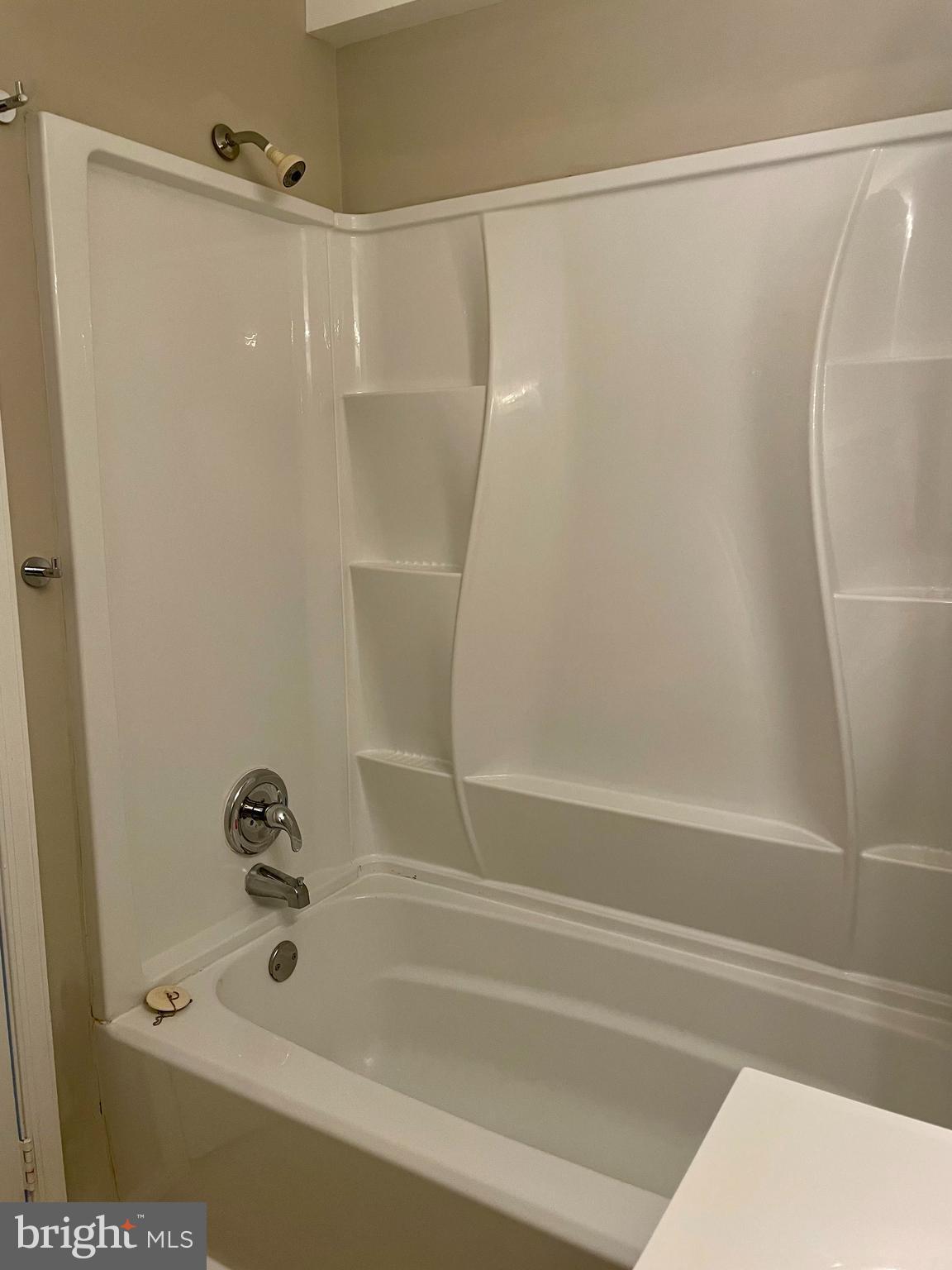 HAYFIELD VIEW - Residential Lease