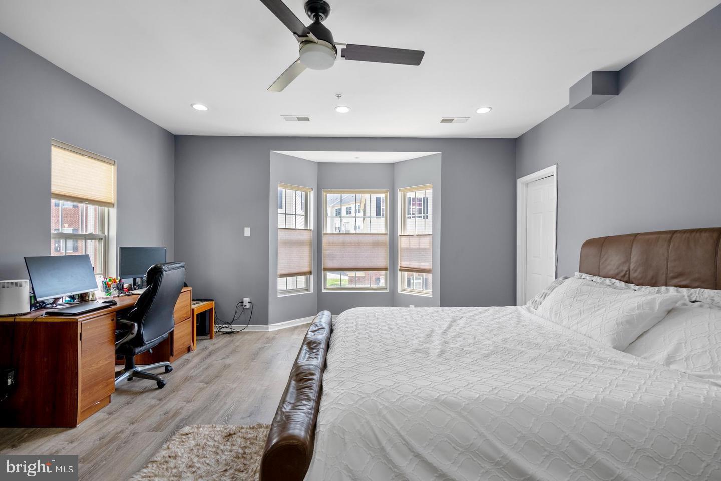 41812 INSPIRATION TERRACE