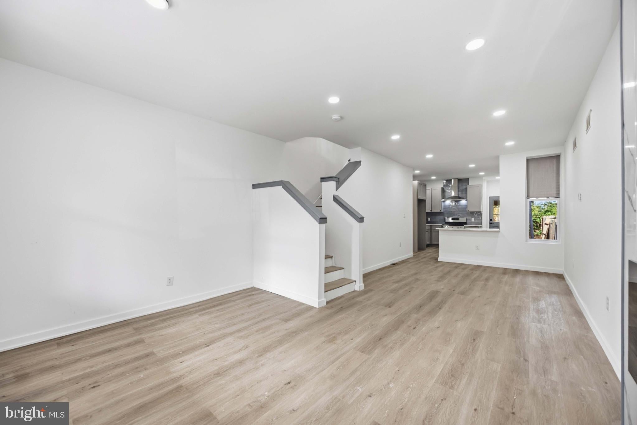 445 W PENN STREET
