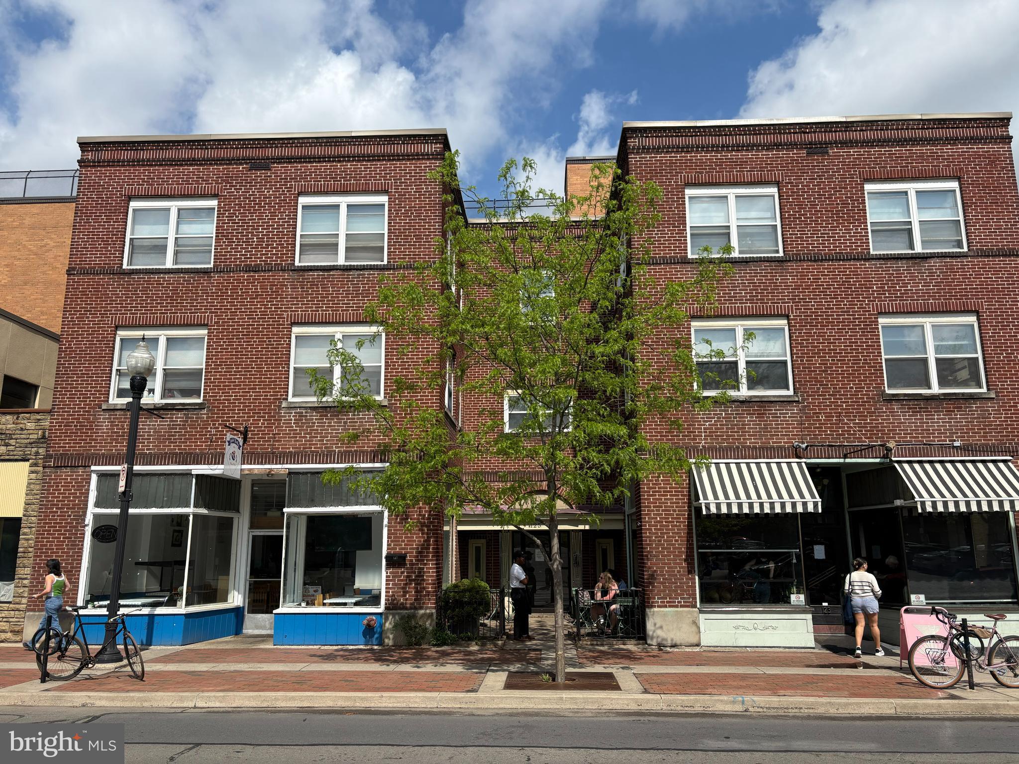 This small 357 sq/ft space is ideal for a tidy office, individual workspace, or retail. Most recently it was home to a long-standing State College music shop. New property owners have recently updated the space with fresh paint, new recessed lighting and LVP flooring. Lease Terms and Lease Schedule is negotiable.