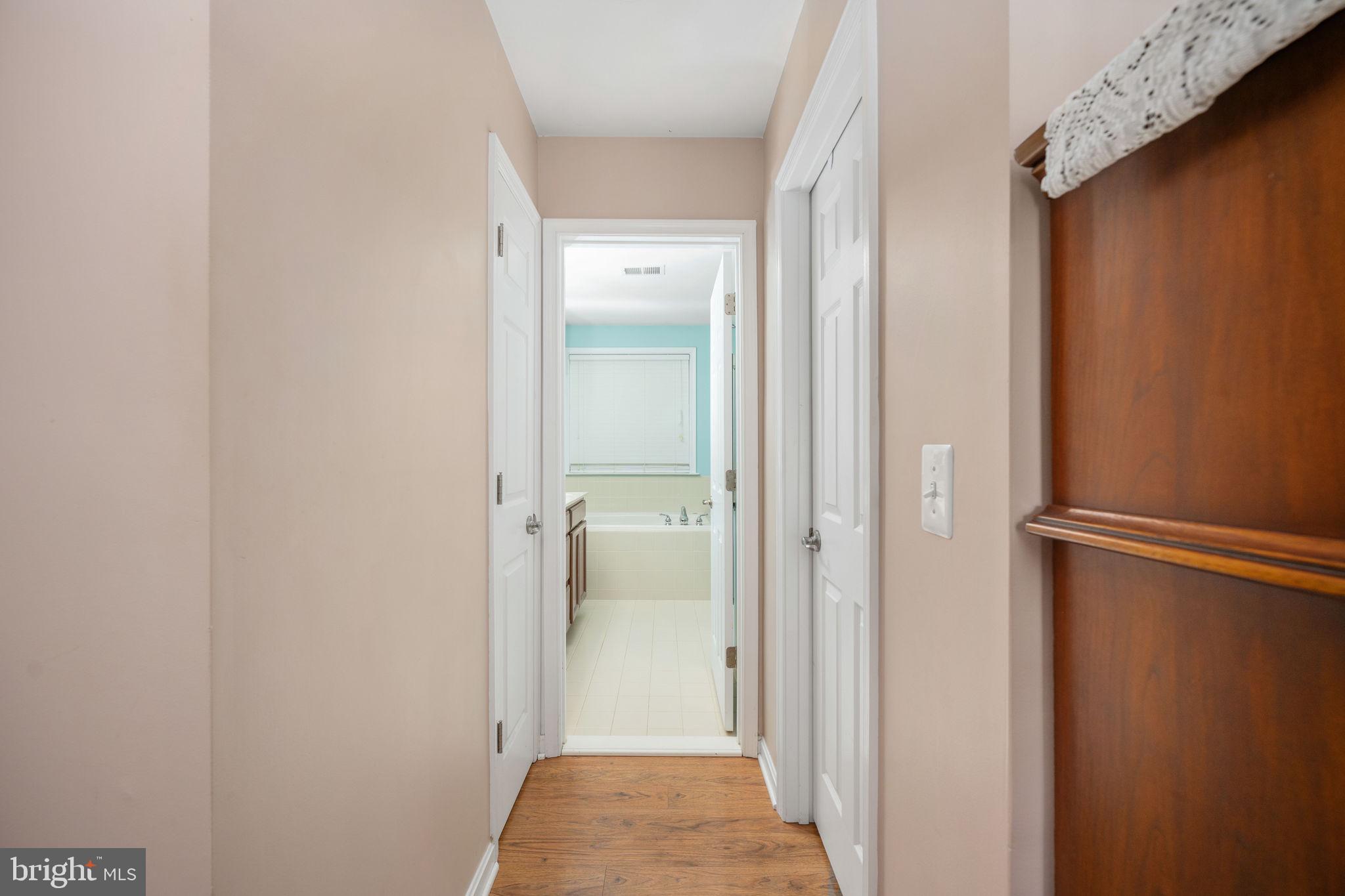 LADYSMITH VILLAGE - Residential