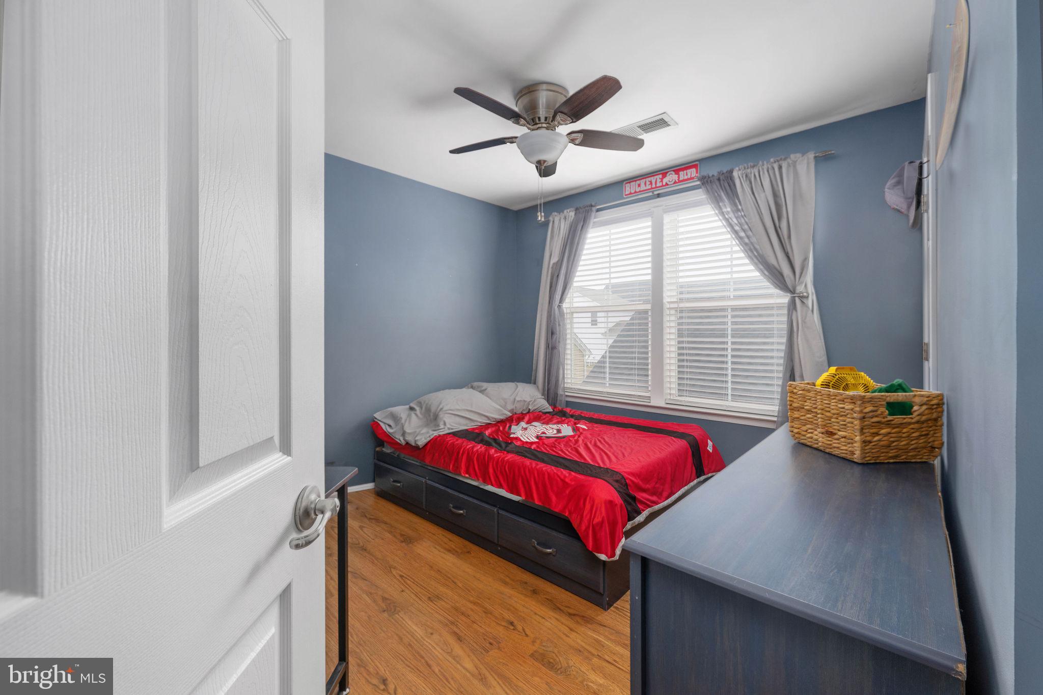 LADYSMITH VILLAGE - Residential