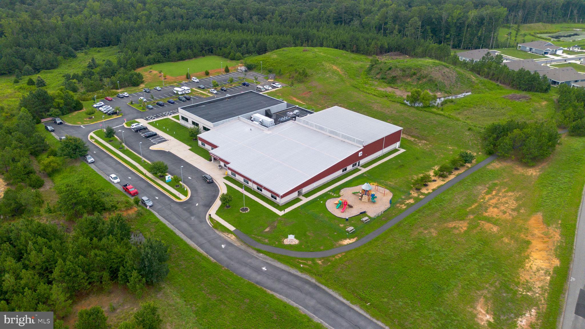 LADYSMITH VILLAGE - Residential