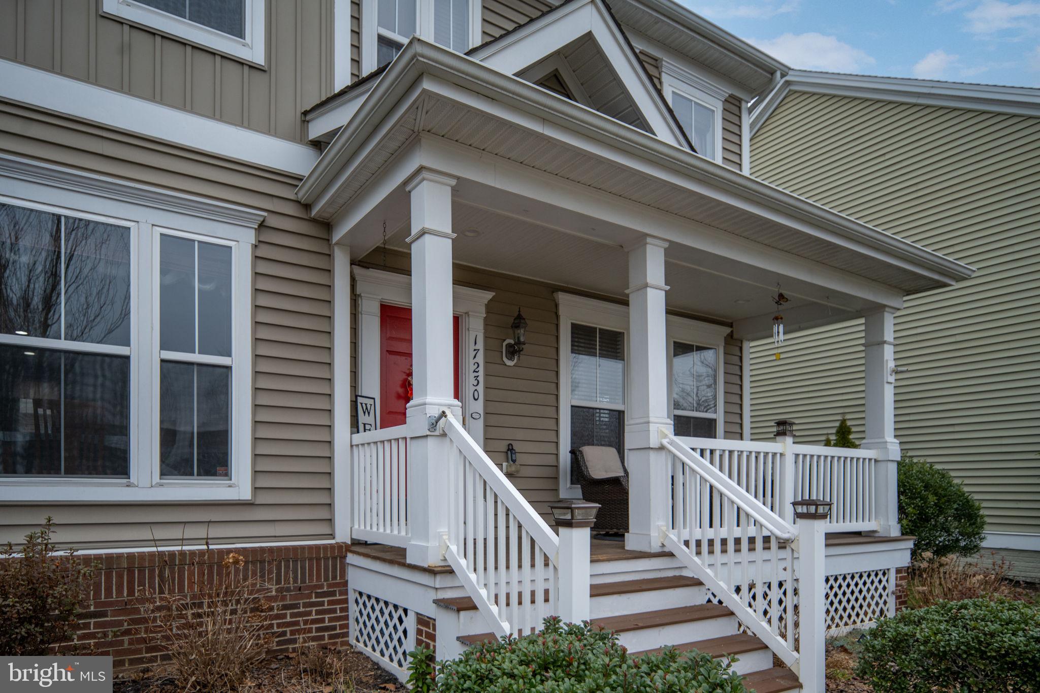 LADYSMITH VILLAGE - Residential