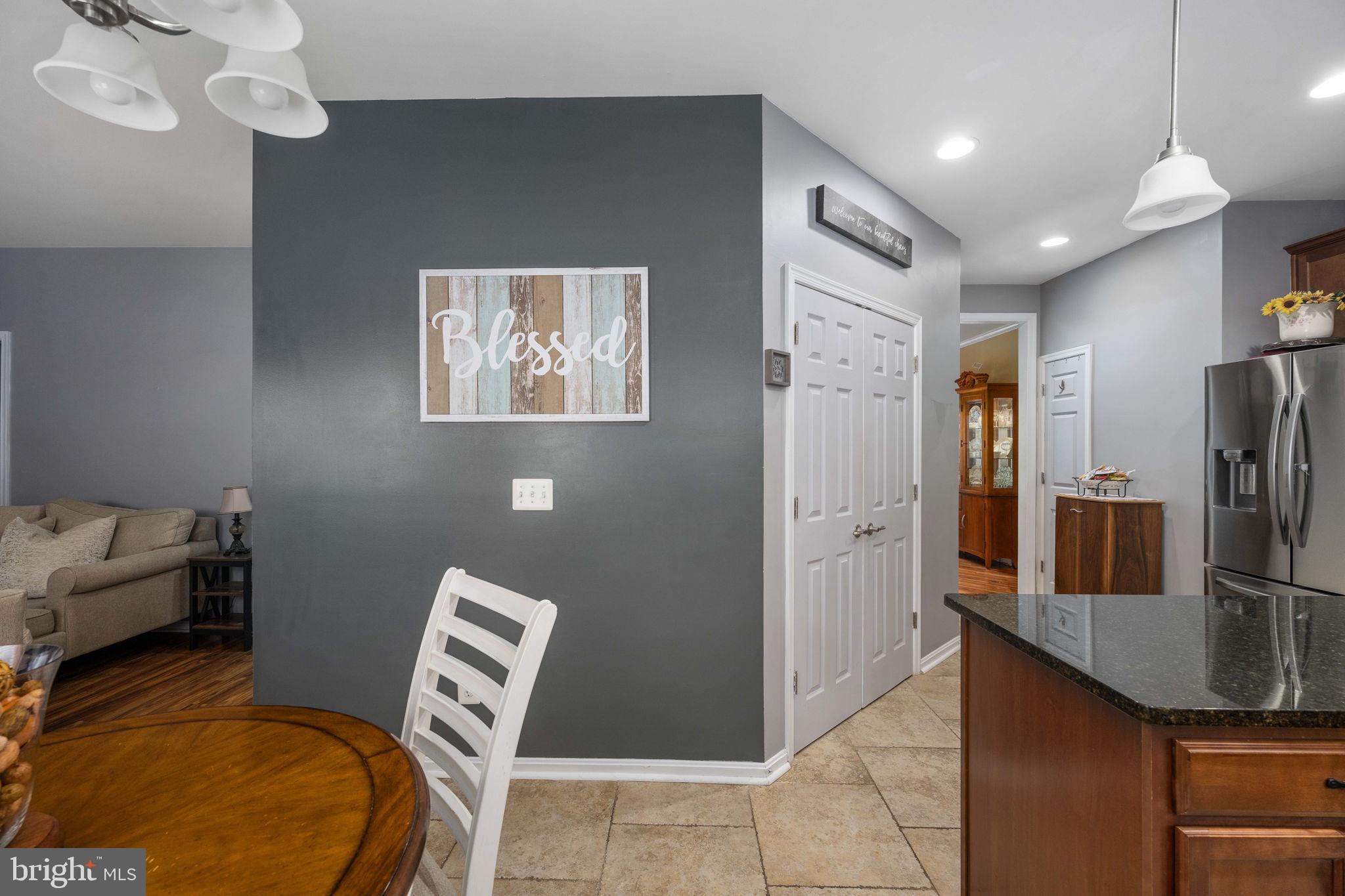 LADYSMITH VILLAGE - Residential