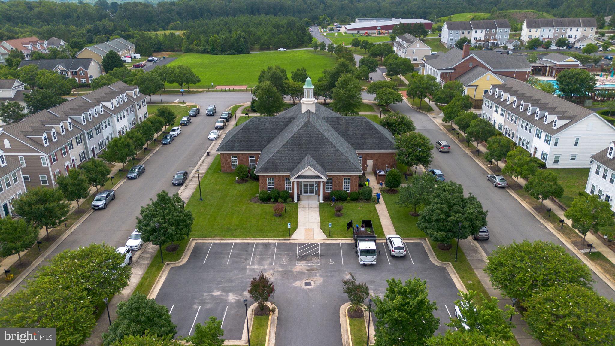 LADYSMITH VILLAGE - Residential