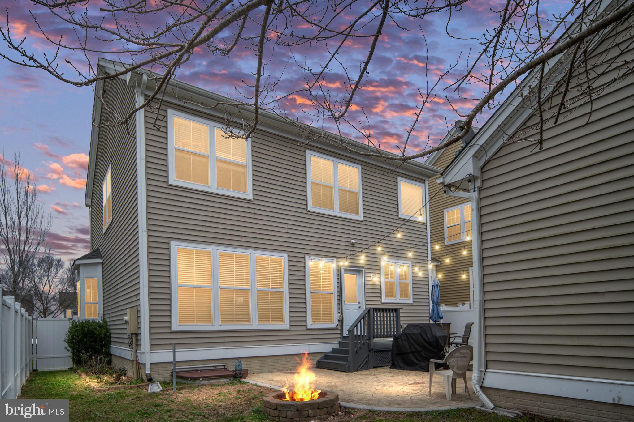 LADYSMITH VILLAGE - Residential