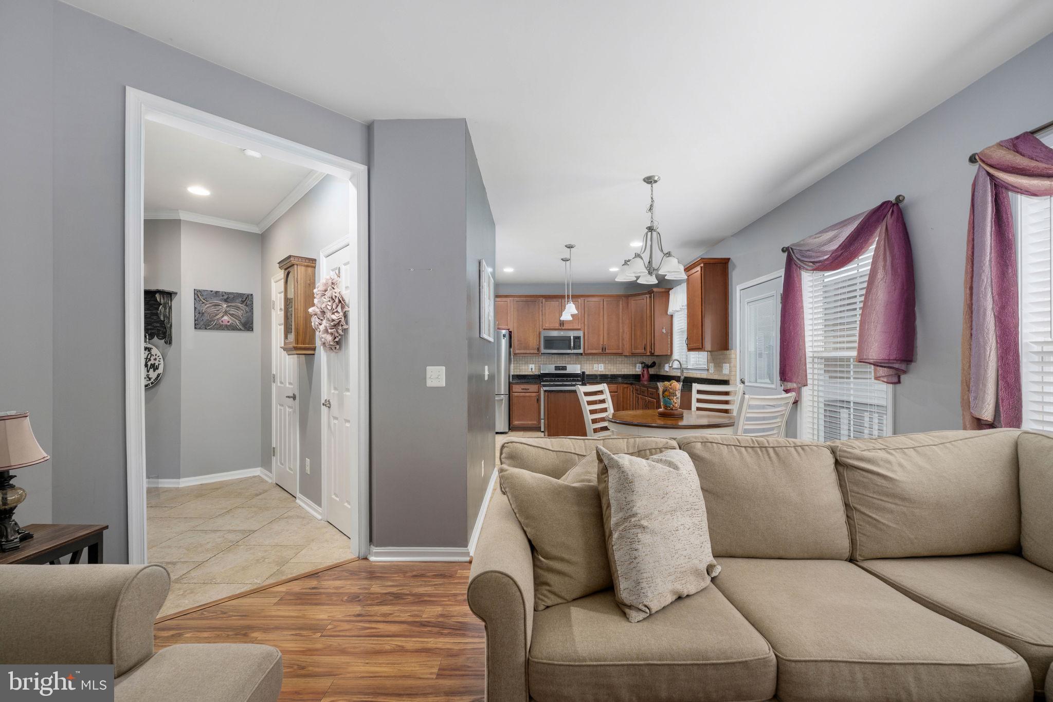 LADYSMITH VILLAGE - Residential