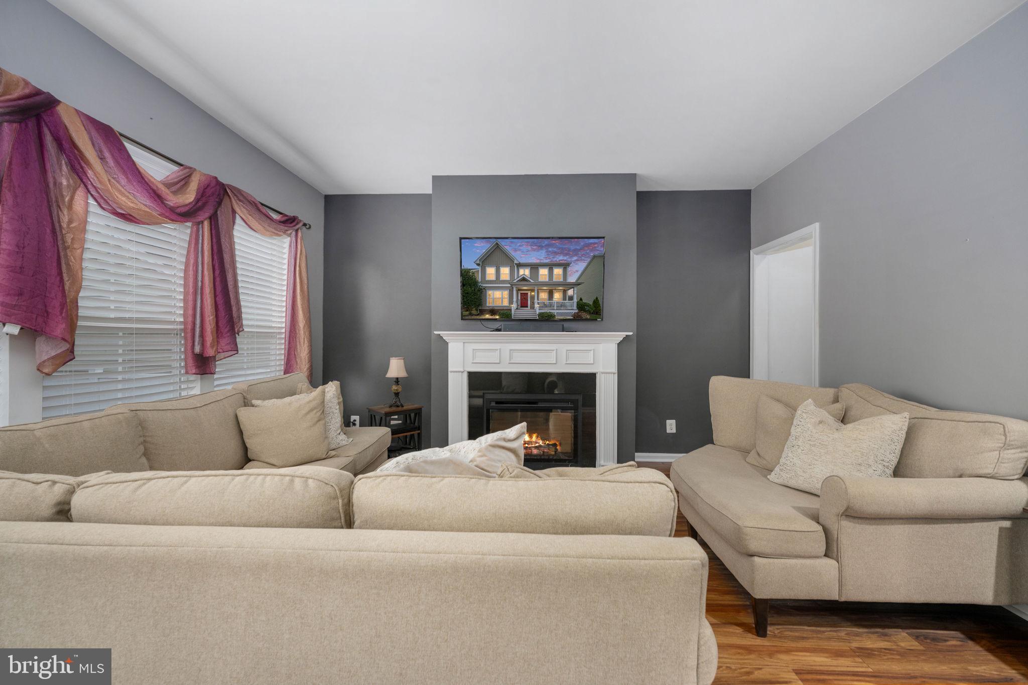 LADYSMITH VILLAGE - Residential