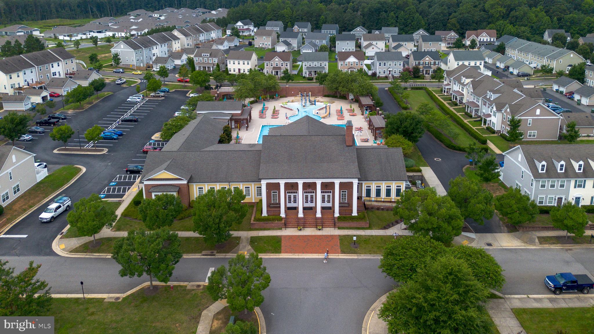 LADYSMITH VILLAGE - Residential