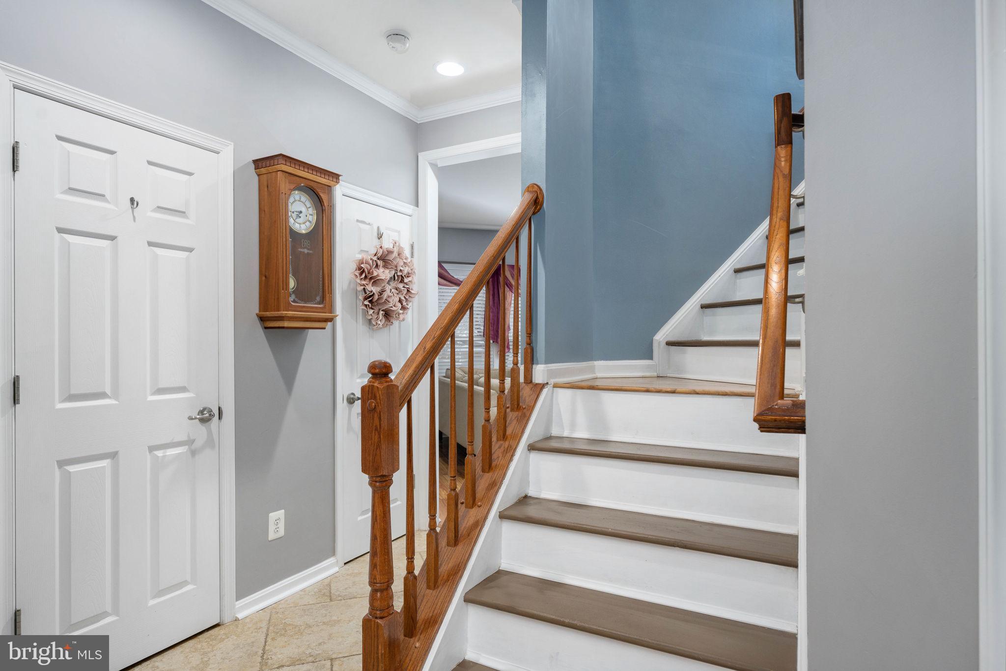 LADYSMITH VILLAGE - Residential