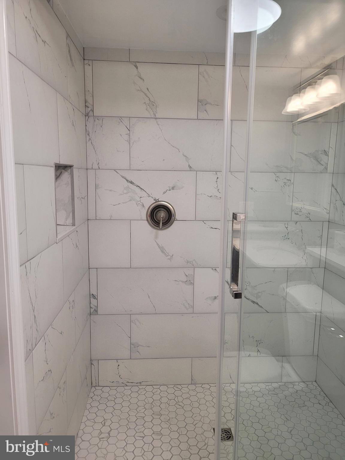 ROCKY RUN - Residential Lease