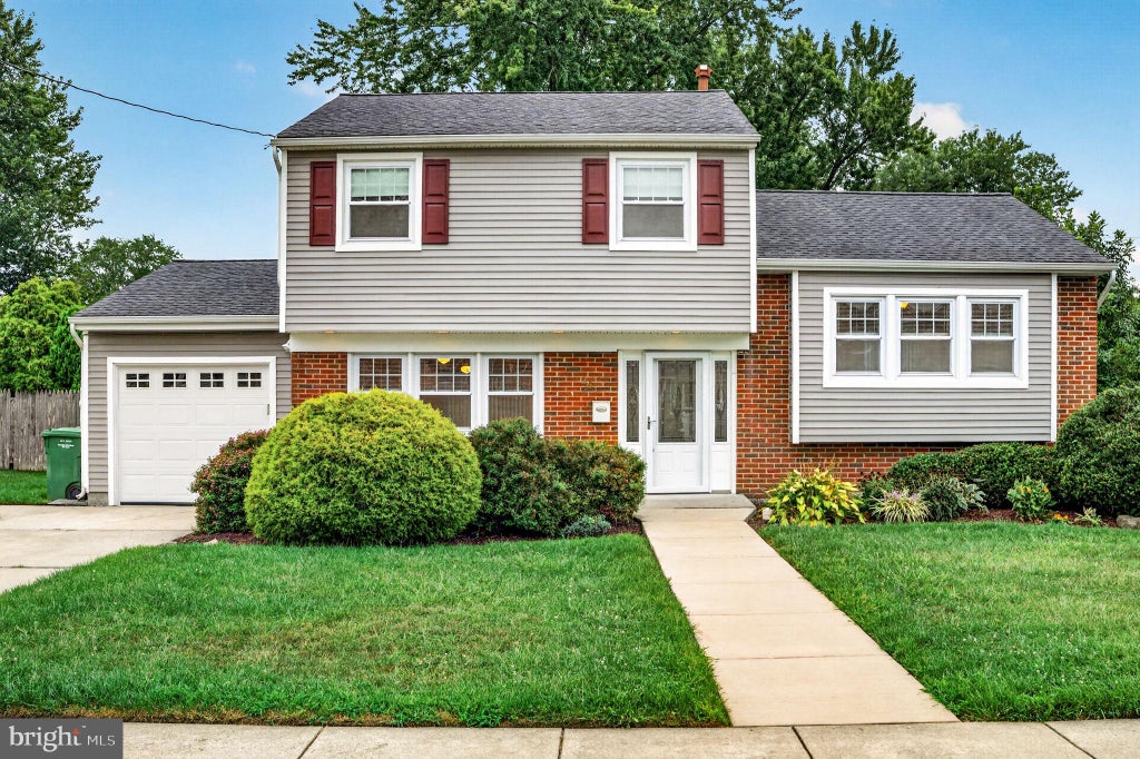 Photo of 26 Abington Ave, MARLTON, NJ 08053 (MLS # NJBL2120028)