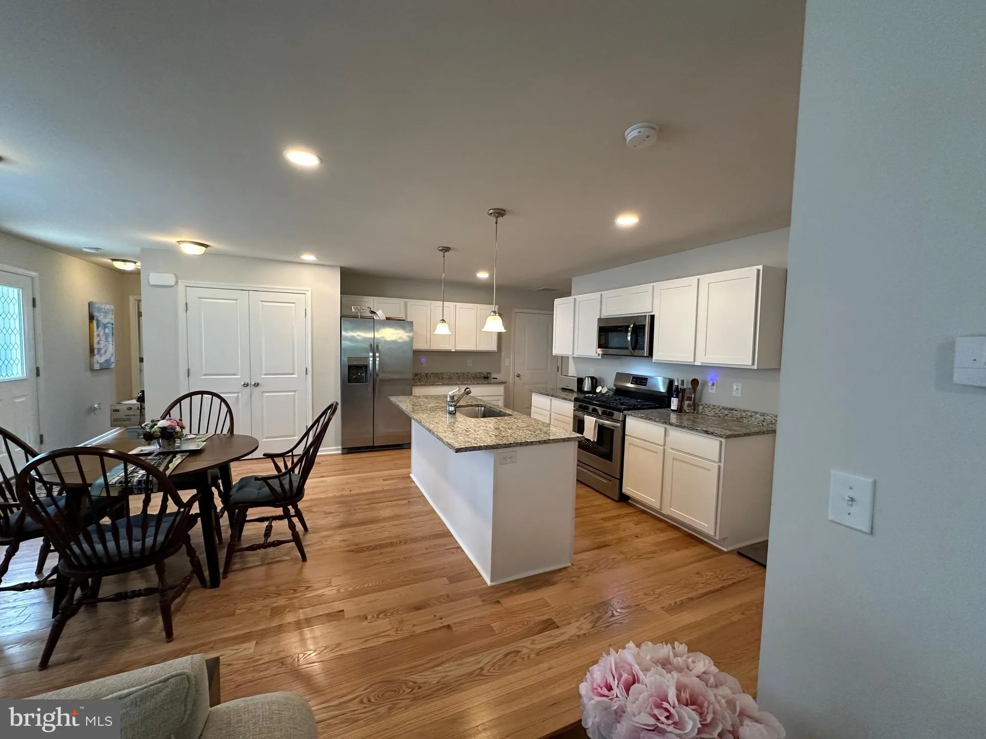 Mays Landing, New Jersey 08330, United States, 2 Bedrooms Bedrooms, ,2 BathroomsBathrooms,Residential,Active,215546