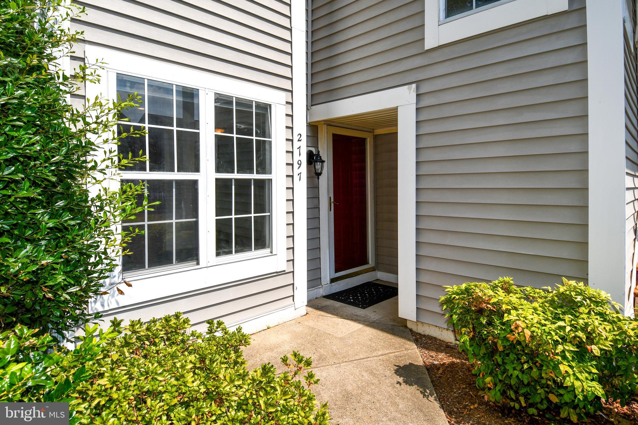 2797 YARLING COURT