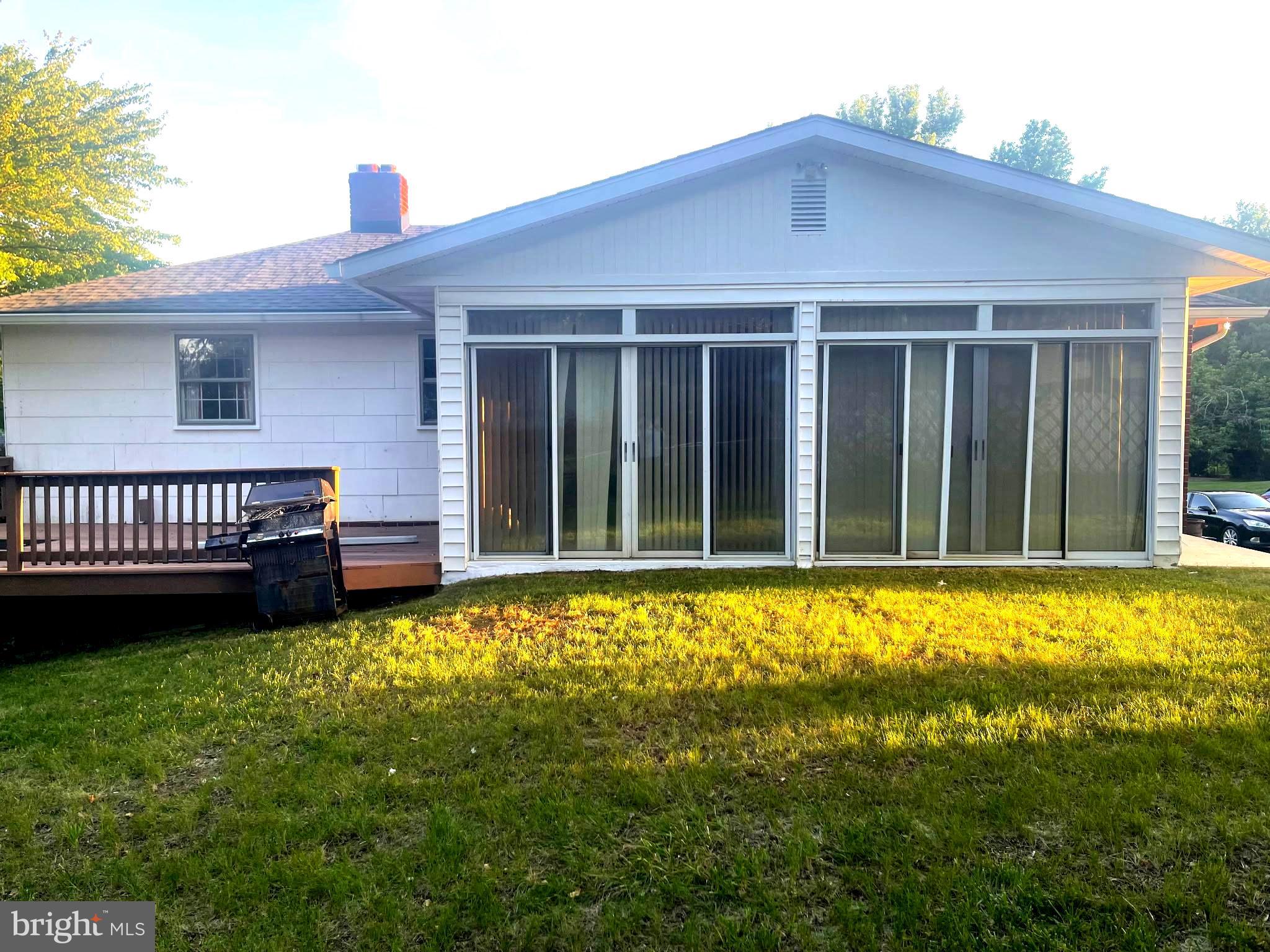 10902 EXETER COURT