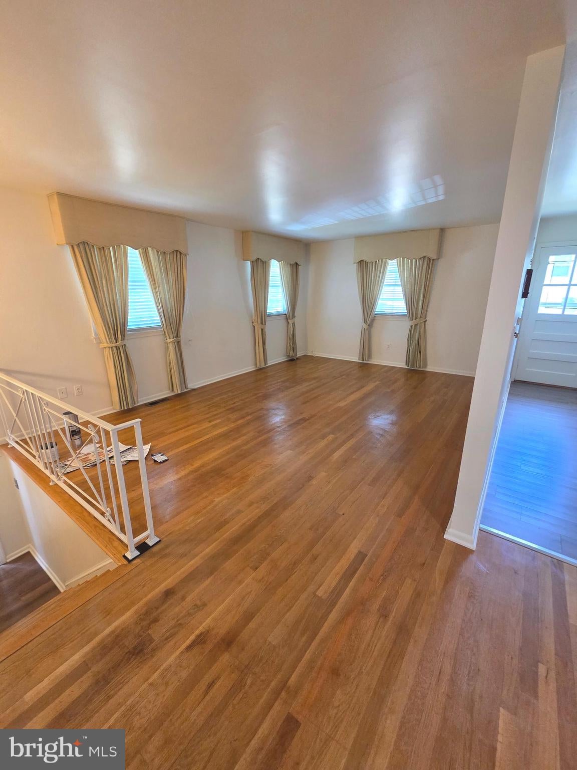 10902 EXETER COURT