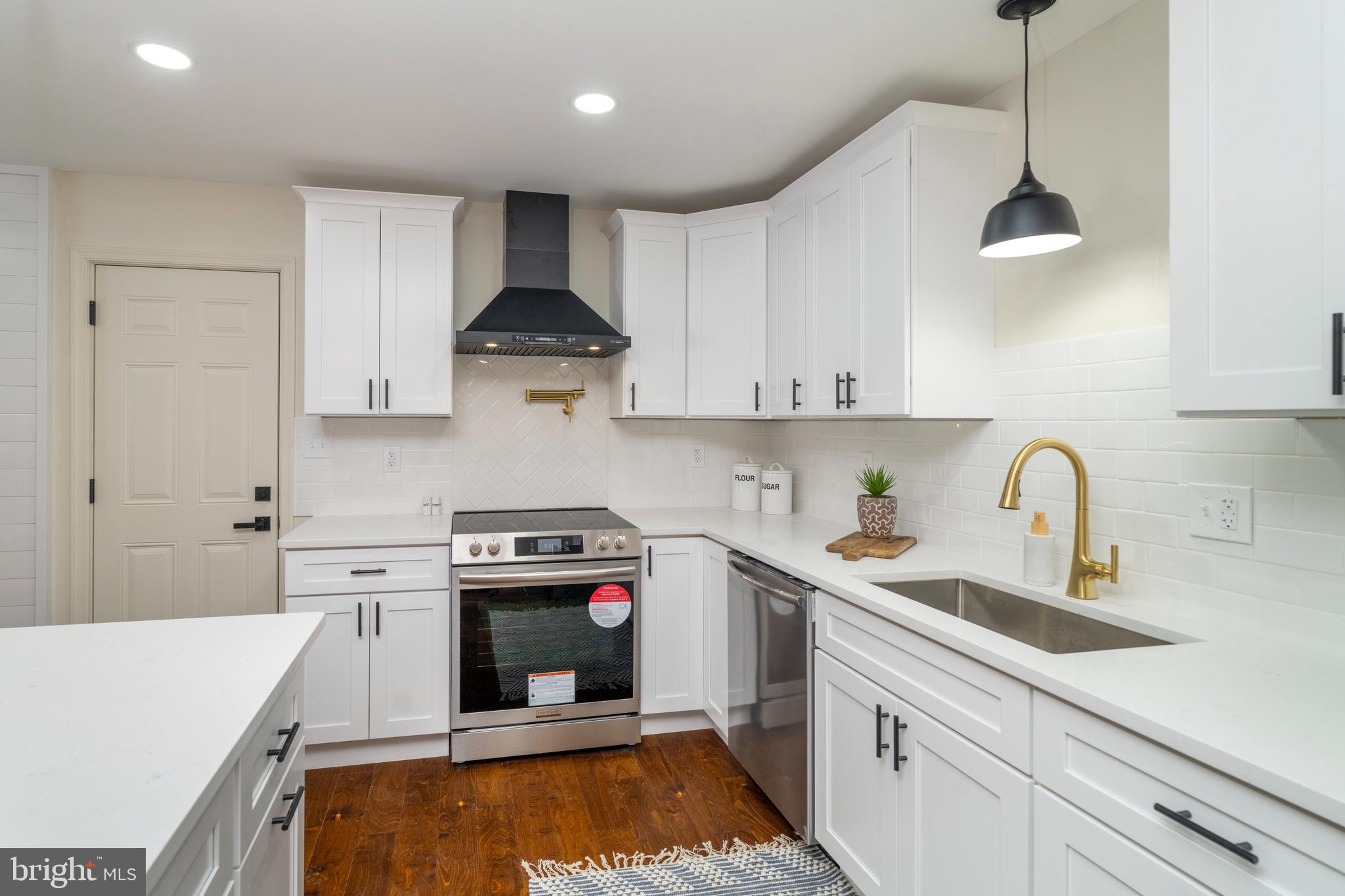 3917 FEDERAL HILL ROAD