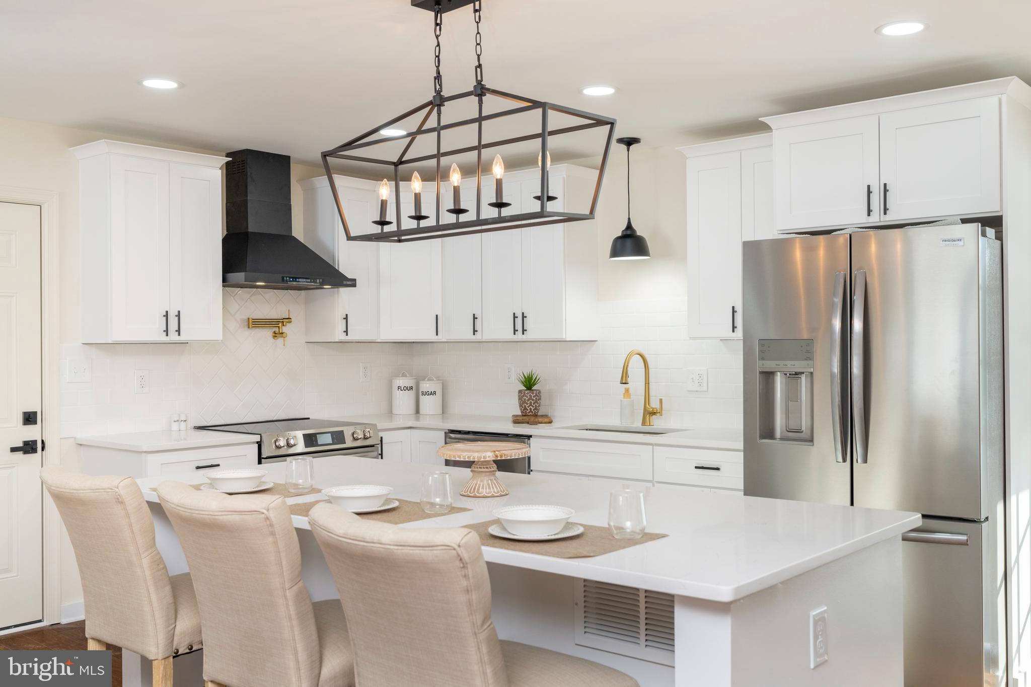 FEDERAL HILL HEIGHTS - Residential